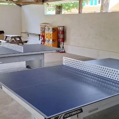 Avec Terrasse - 2 Pour 4 Personnes - Api-1-52-740 Campingplatz *